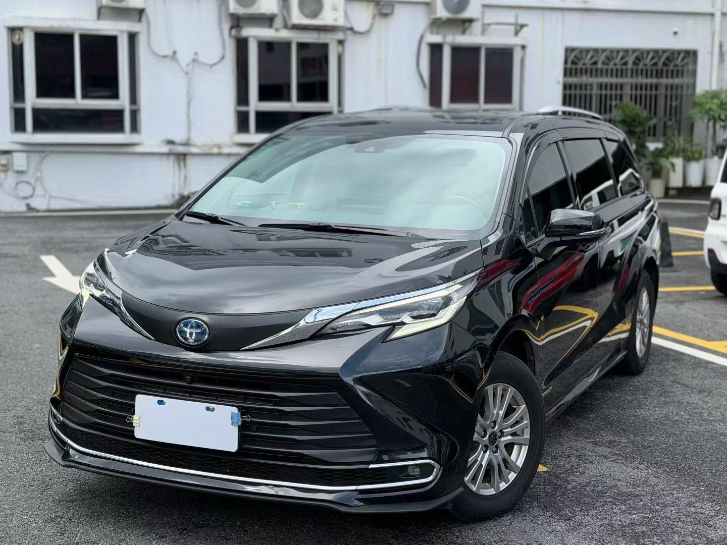 Se纳 2.5 CVT Comfort Edition