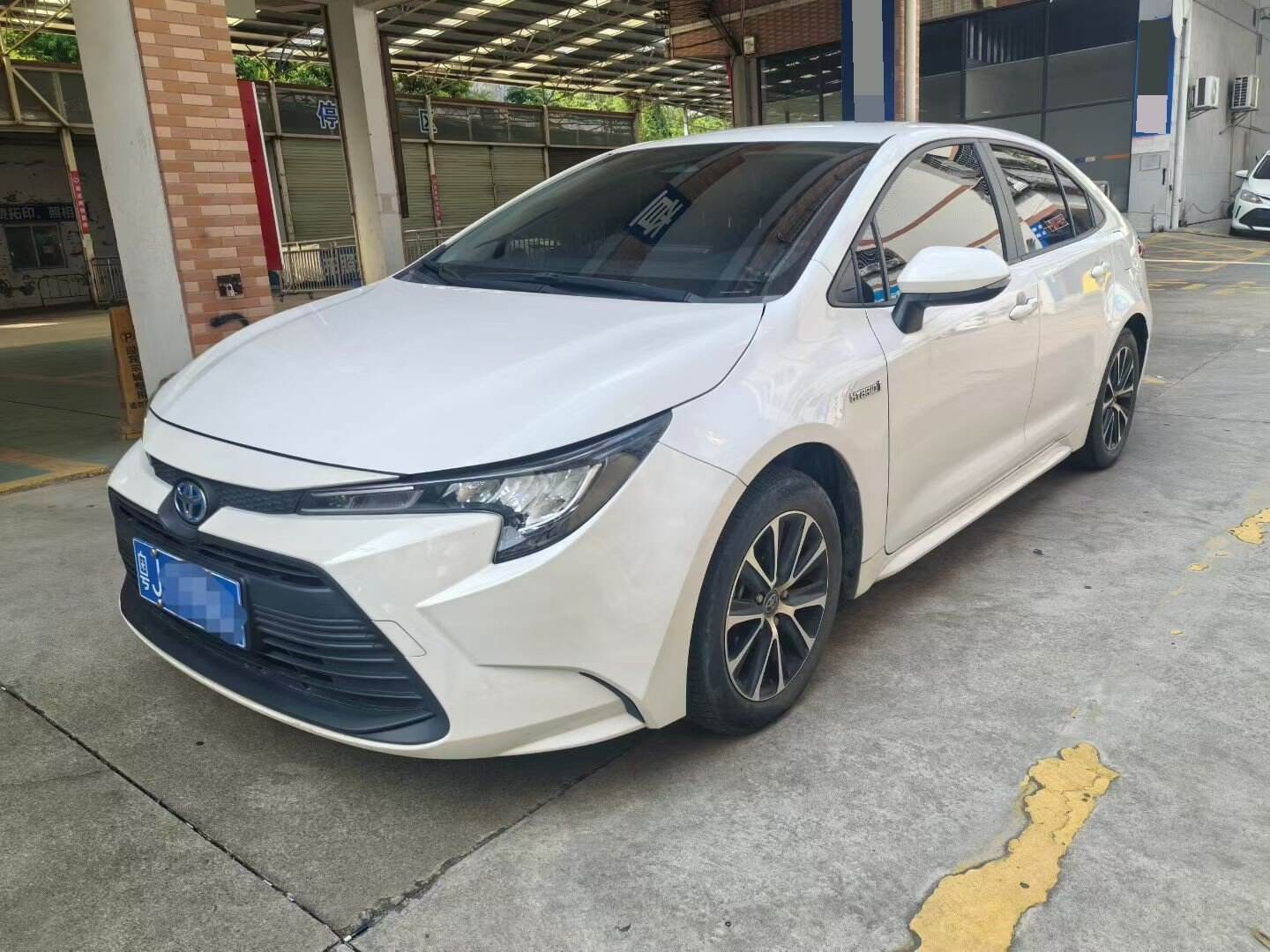 2023 Levin Hybrid 1.8 CVT Smart Hybrid Leading Edition
