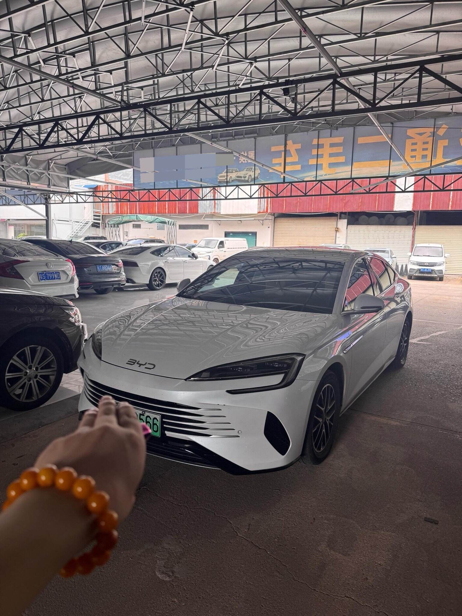 Hai Bao DM-i 1.5 Beizi Rong Hao Ban 121km Jing Ying Xing