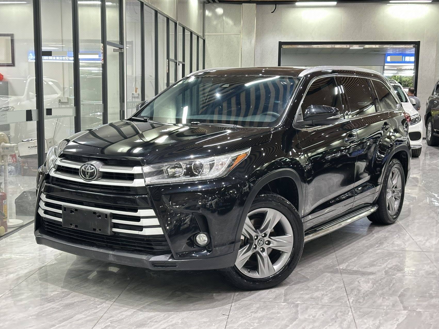 Highlander 2.0T 4WD Luxury Edition 7-Seater