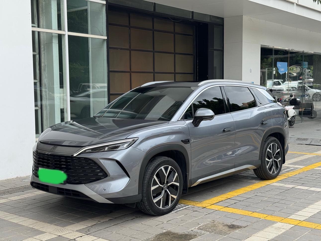 S2025 Song L DM-i 1.5 CVT Intelligent Edition 160km Beyond Type