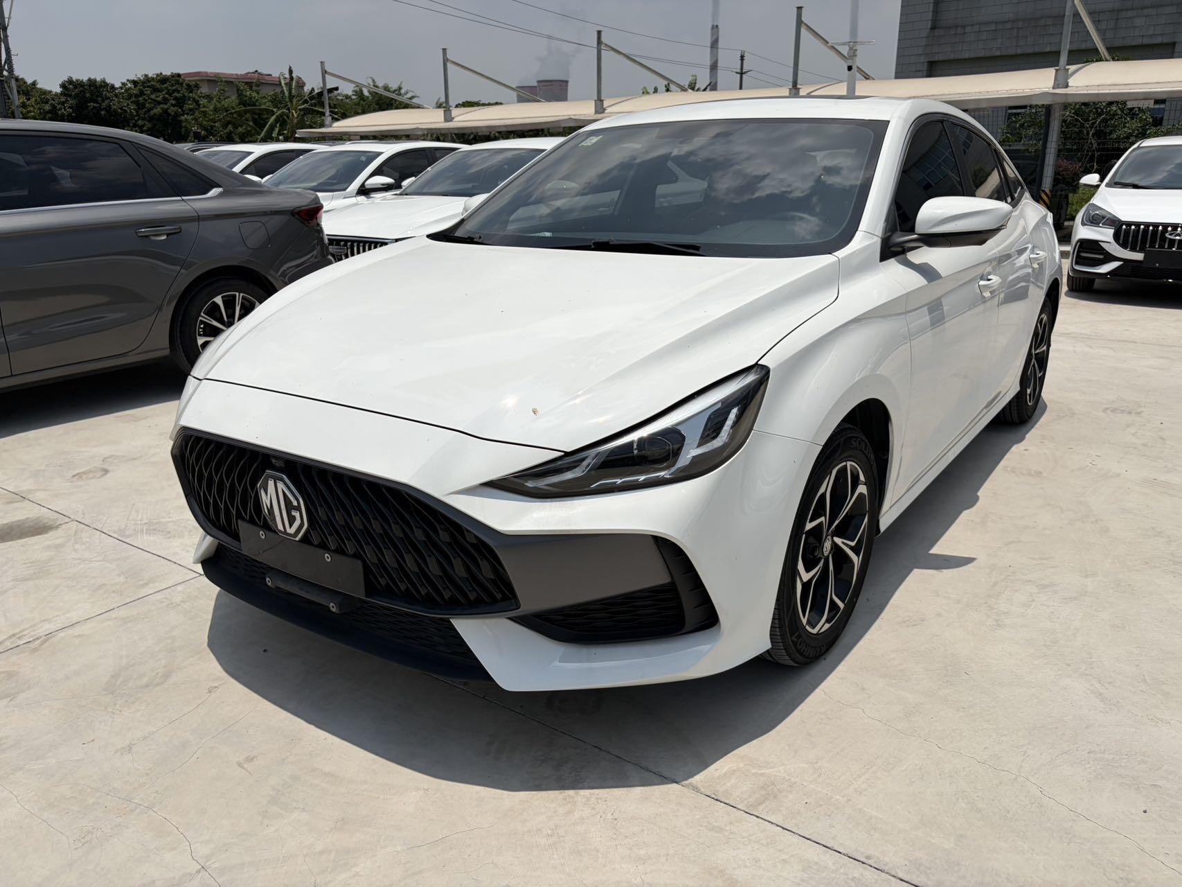 2023 MG5 1.5 CVT 180DVVT Luxury Edition