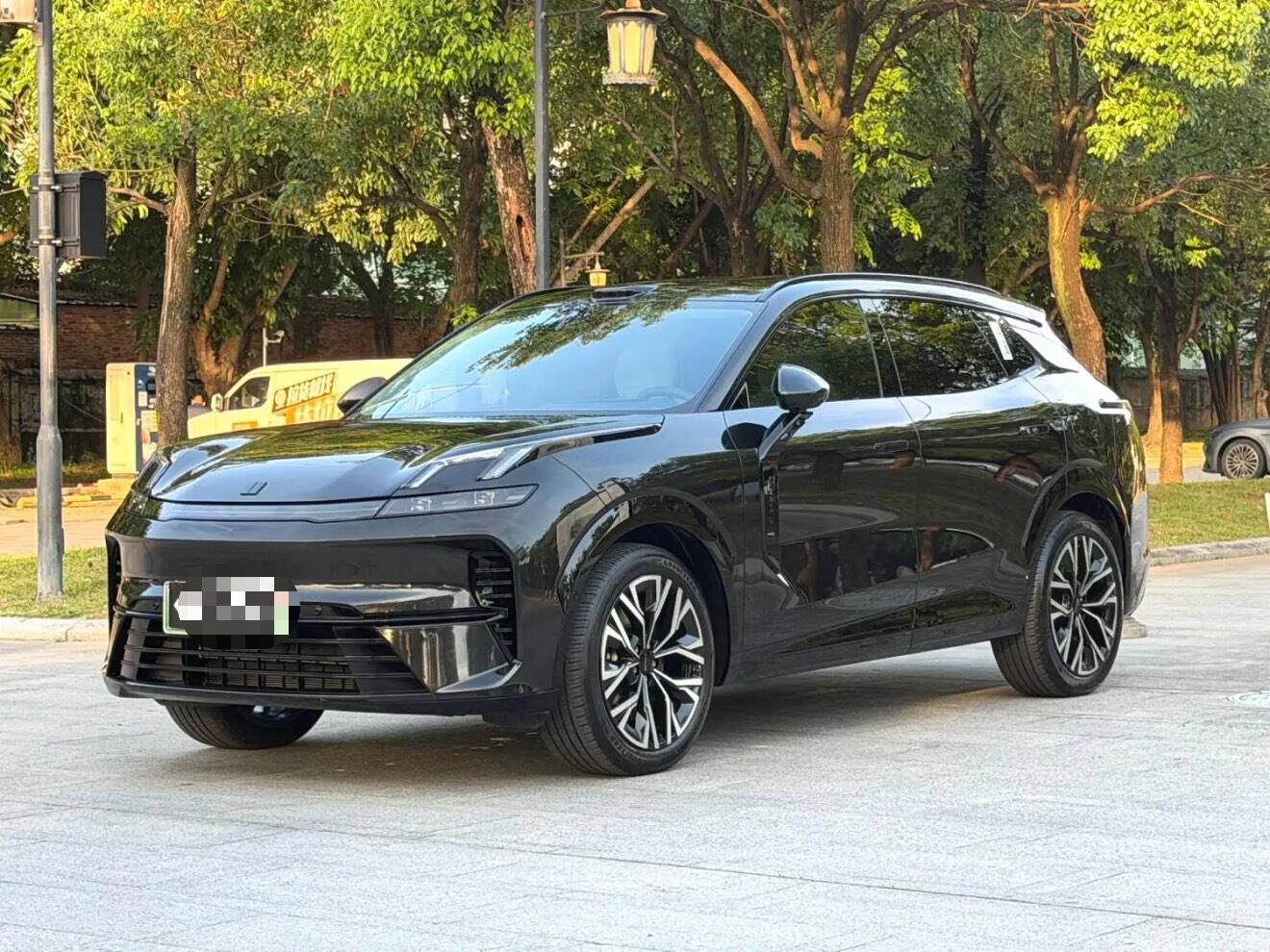 2026 Lynk & Co 08 EM-P 1.5T 210 All-Wheel-Drive Performance Ultra H7