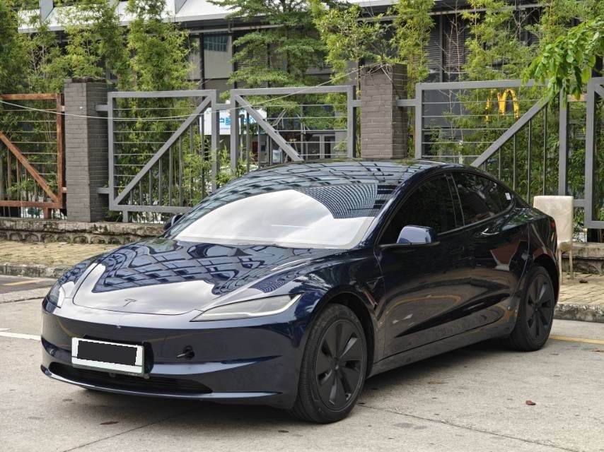 2025 Model 3 Rear-Wheel Drive (Refreshed)