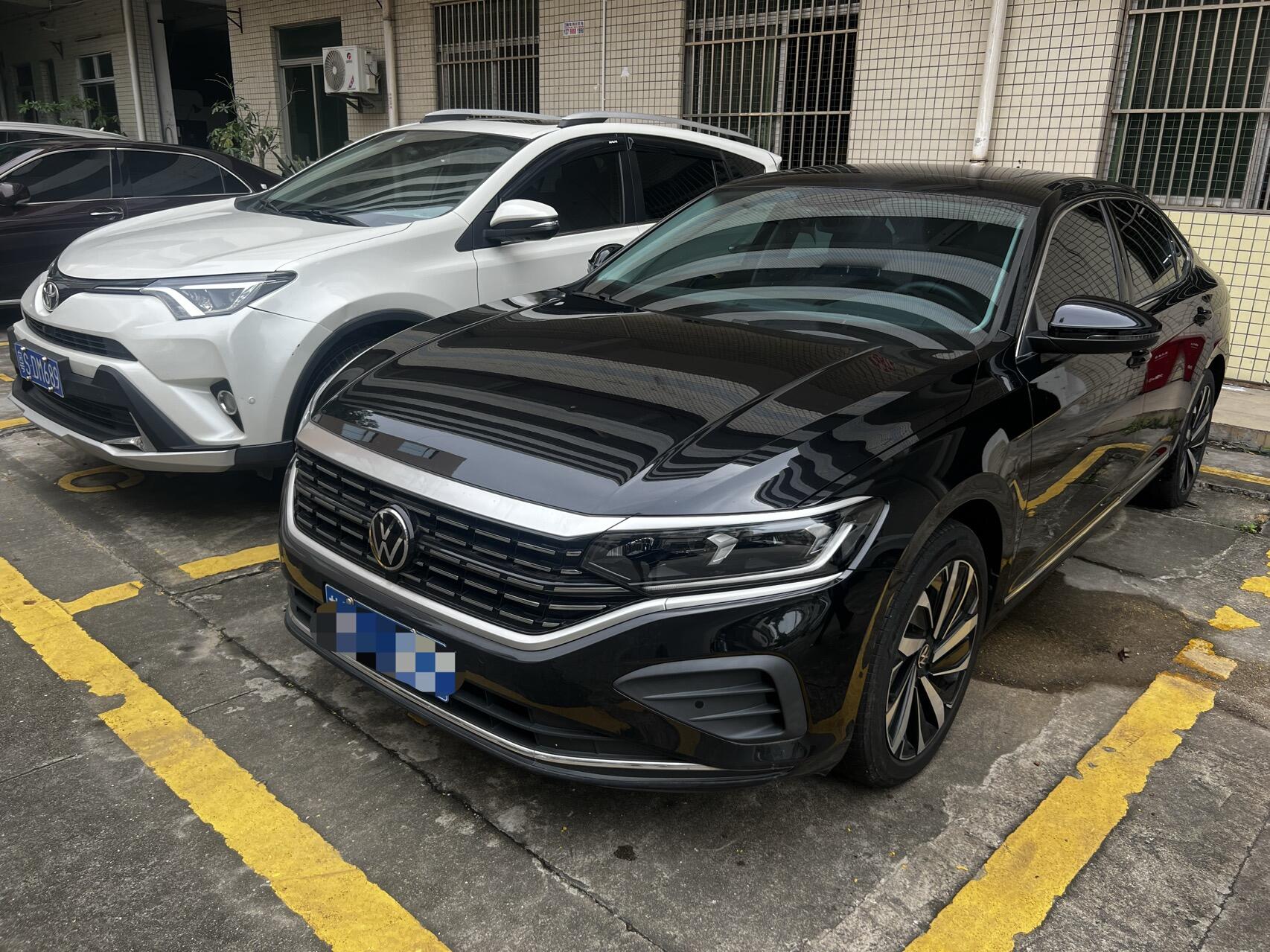 2023 Passat 2.0 TSI 330TSI Starlight Luxury Edition