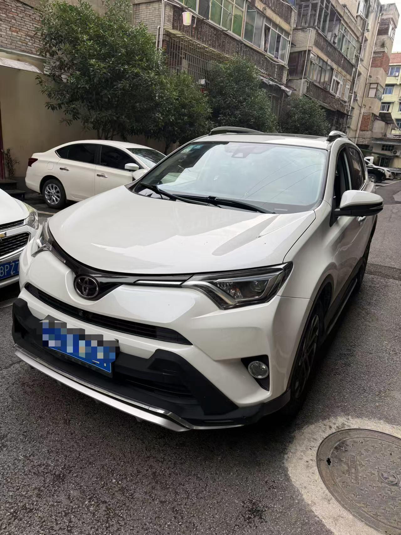 2016 RAV4 2.5 AWD Premium Edition