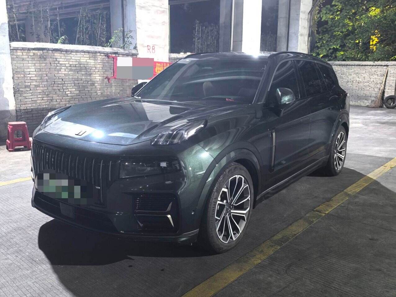 2024 Lynk Co 09 EM-P 2.0TD ULTRA6-seat