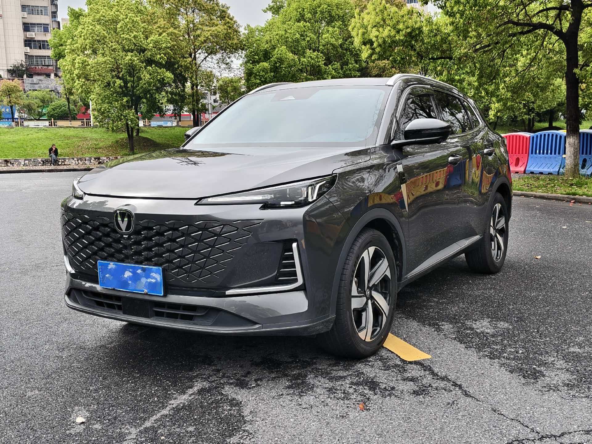 2024 CS55 PLUS 1.5T Prestige Model