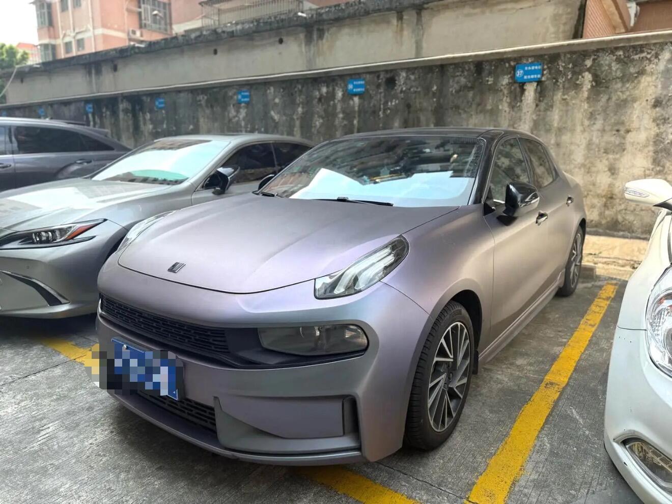 LYNK & CO 03 2.0TD JIN Plus