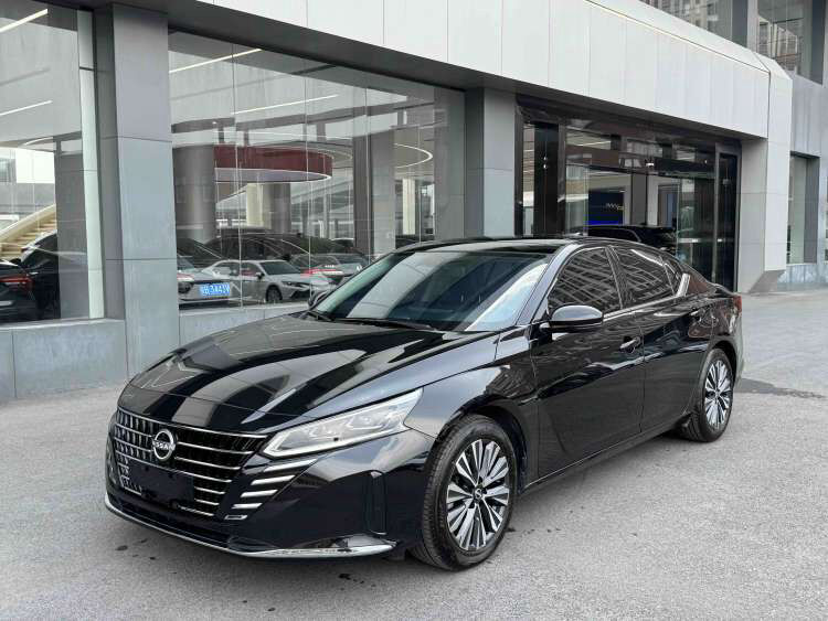 2022 Altima 2.0 CVT XL-TLS Comfort Edition