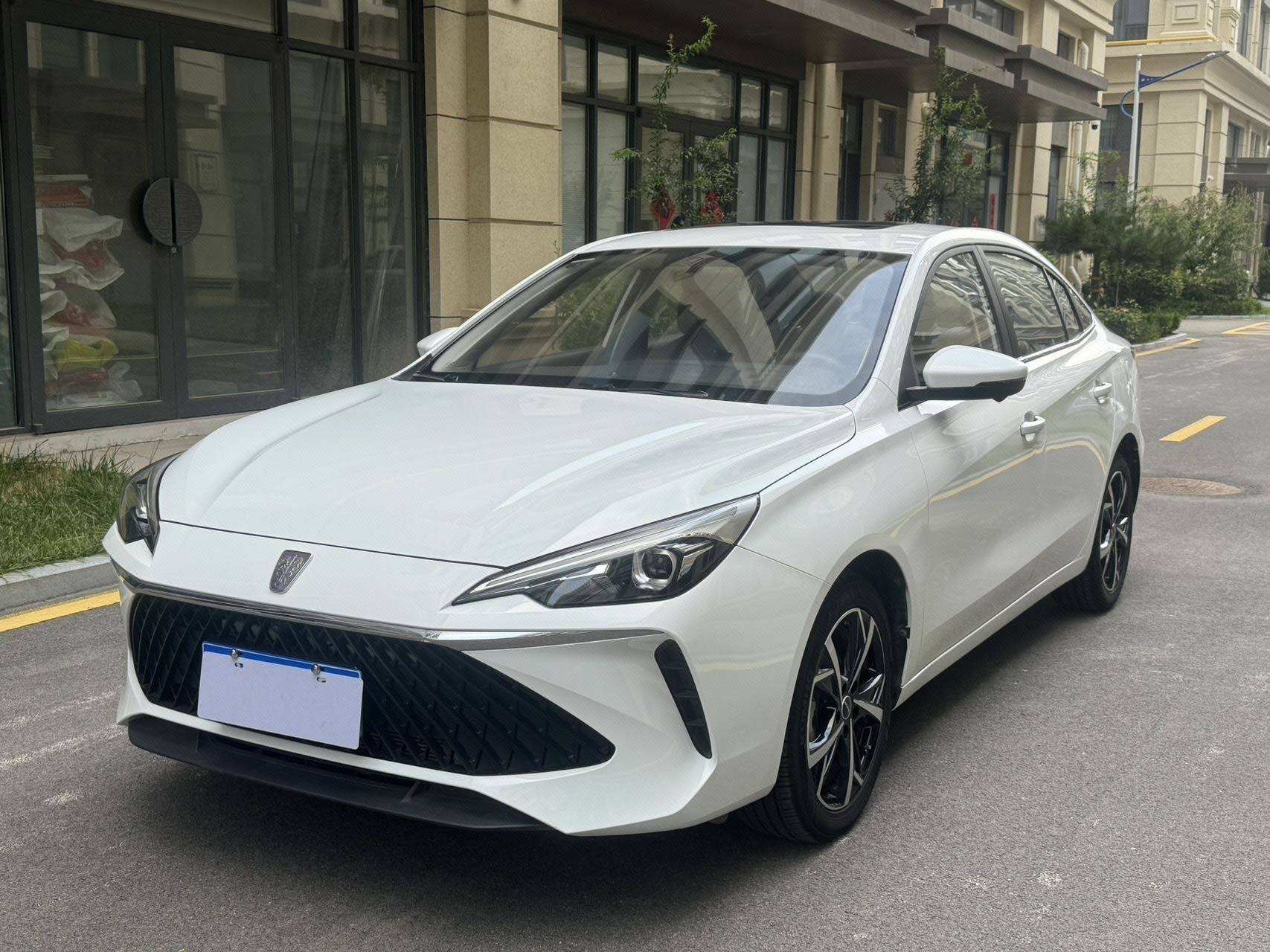 Yidong 1.5 CVT Premium Edition