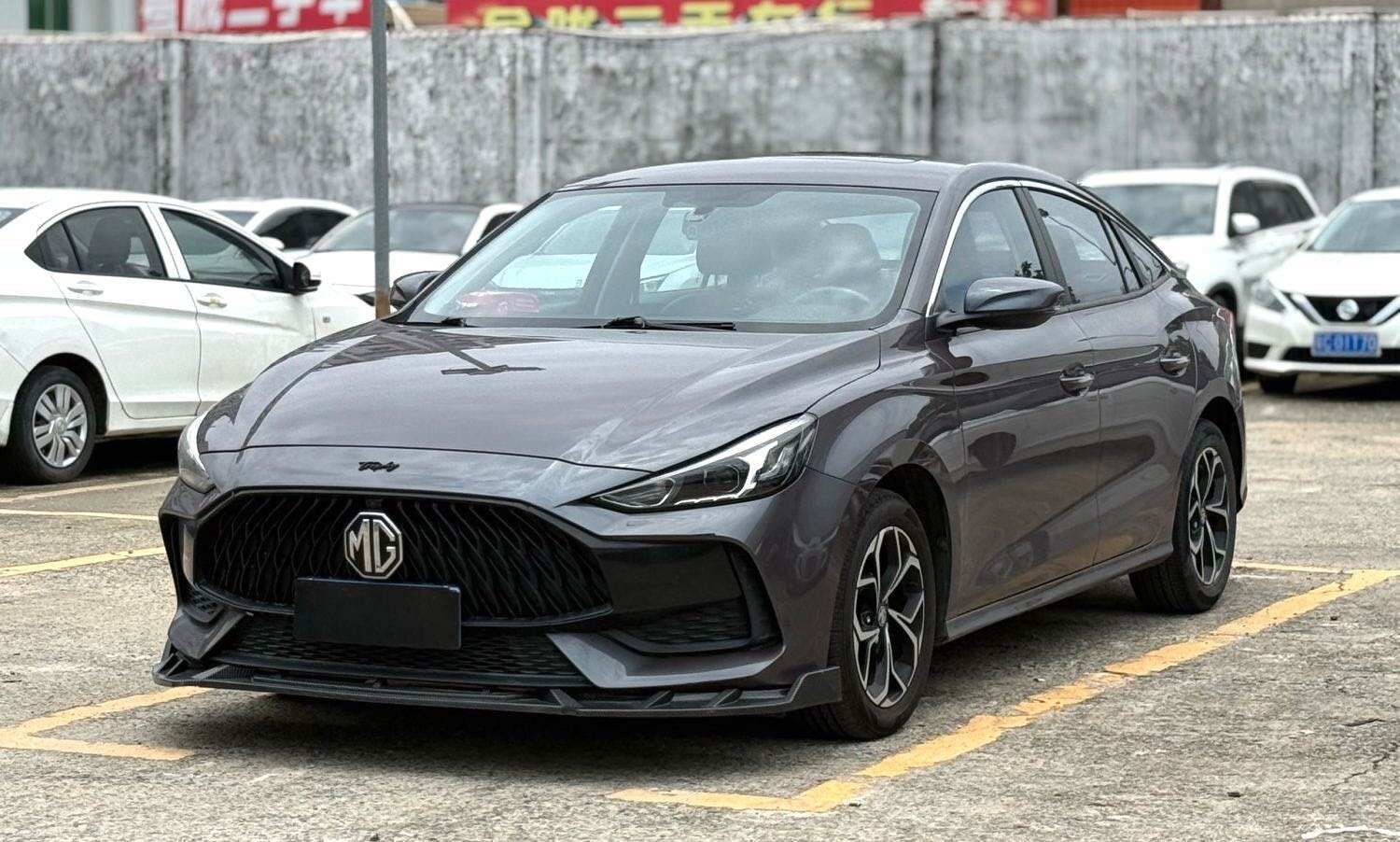 MG5 1.5 CVT 180DVVT Spring Fashion Edition