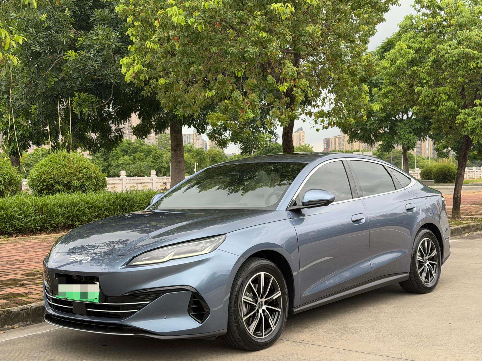 2024 Hai Shi 06 DM-i 1.5 CVT 120KM Premium Edition