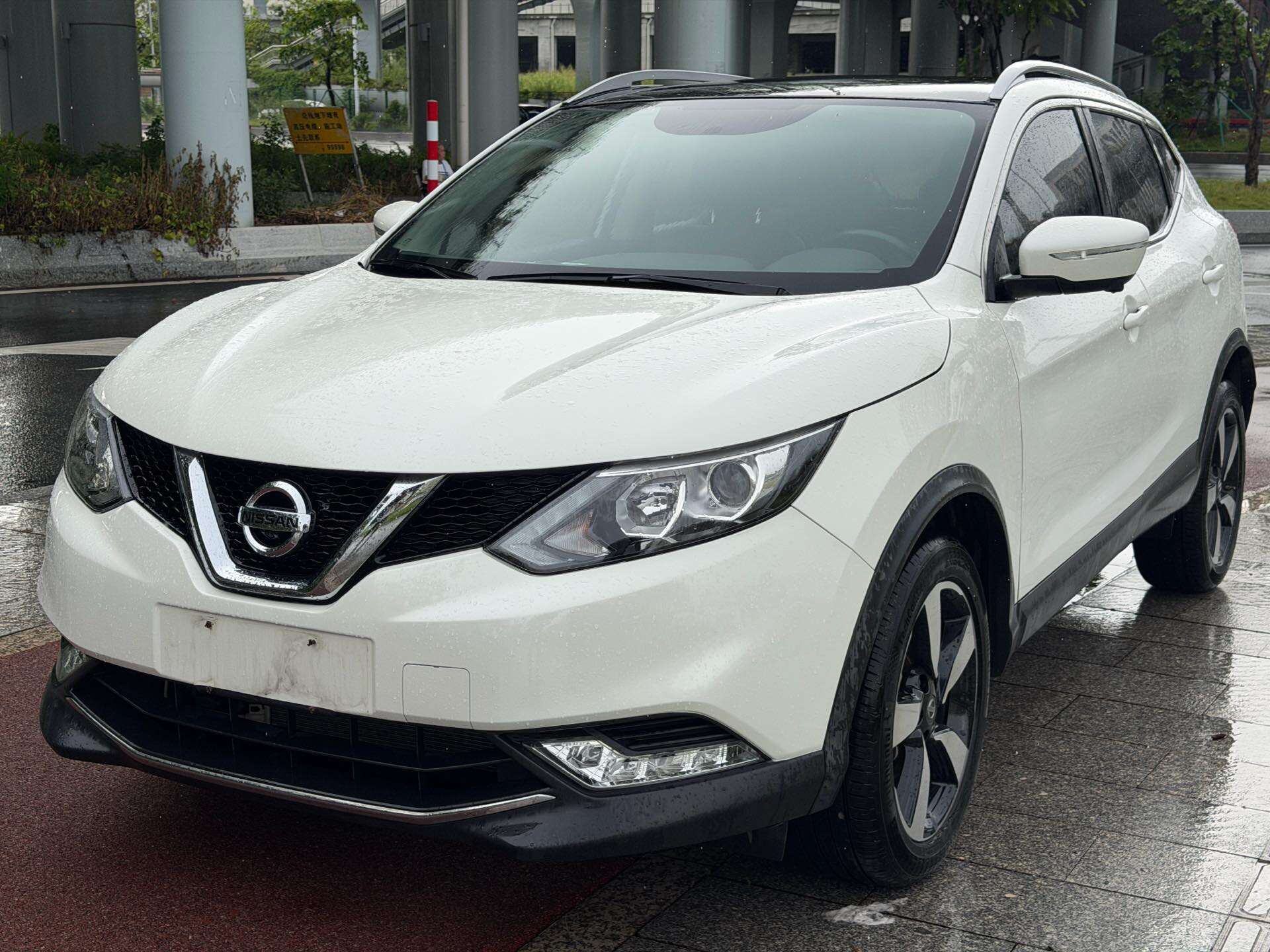 2016 Qashqai 2.0 CVT XV Prem Luxury Edition