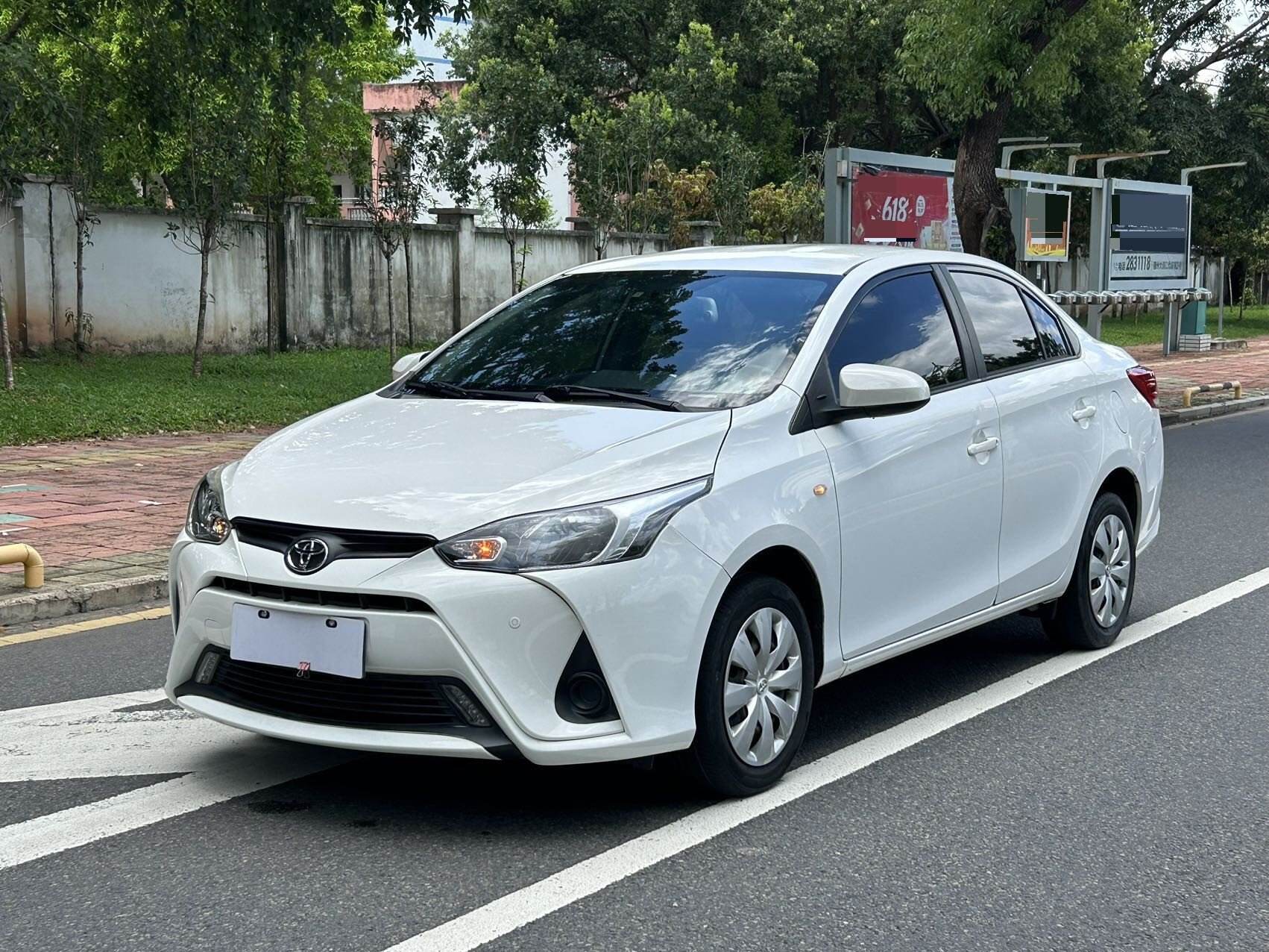 2017 Yaris L 1.5E CVT Dynamic Edition