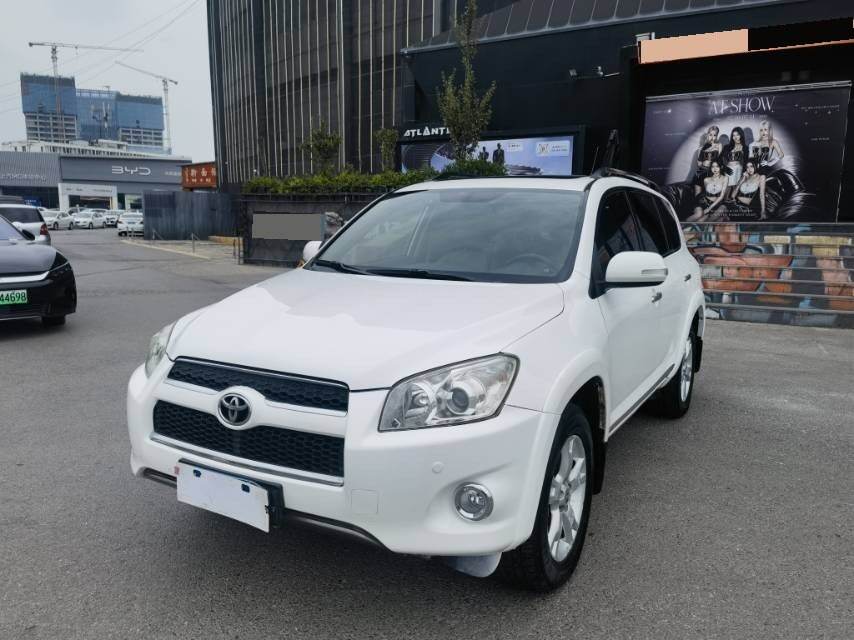RAV4 2.4 Zhenzhen Navigation Edition