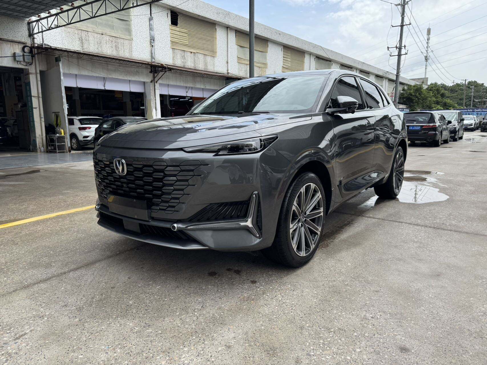 UNI-K 2.0T Luxury Edition