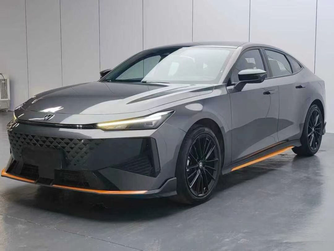 UNI-V 1.5T Premium Sport