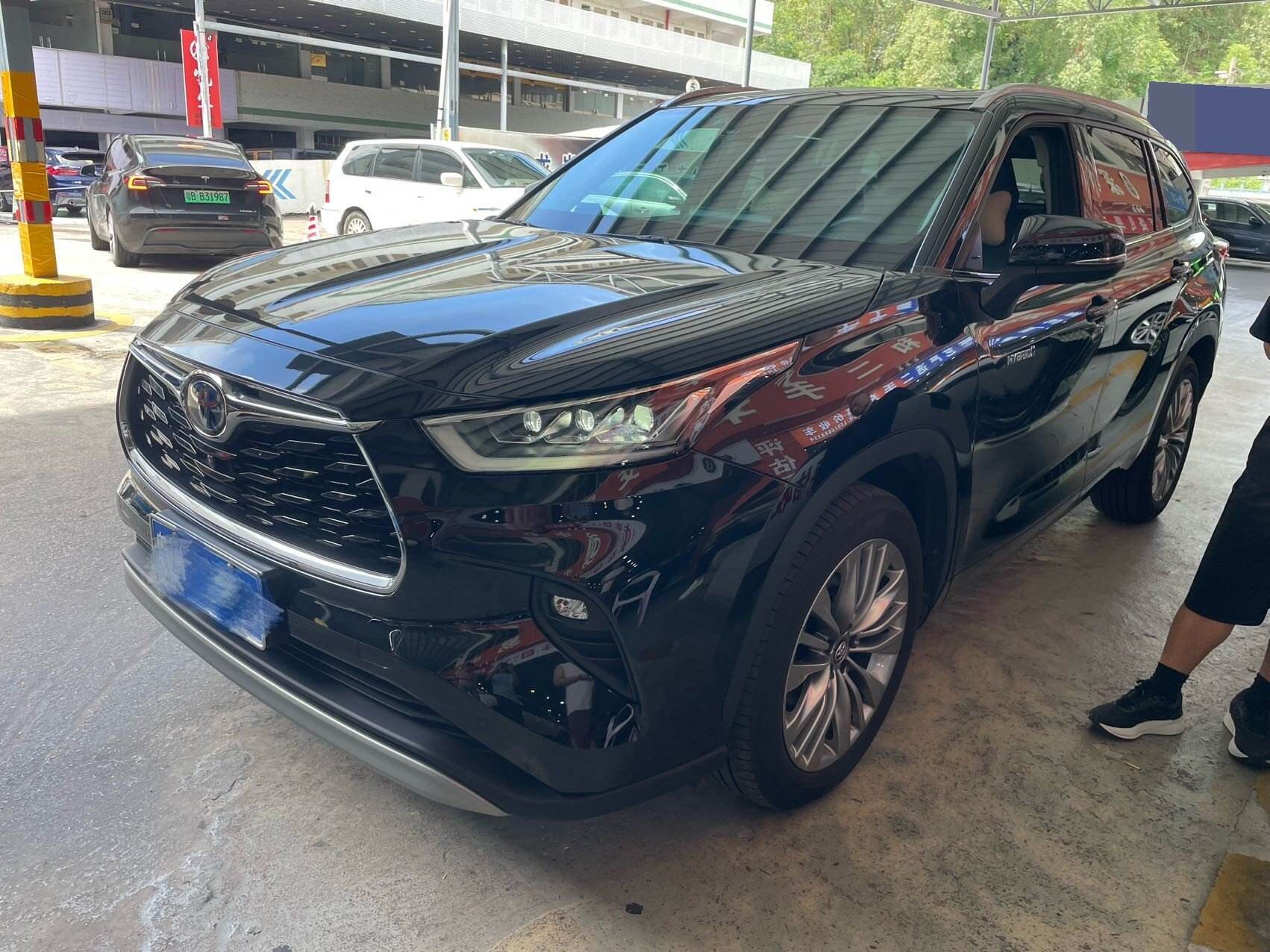 2022 Highlander Hybrid 2.5 CVT Four-Wheel Drive Ultimate 7-Seater