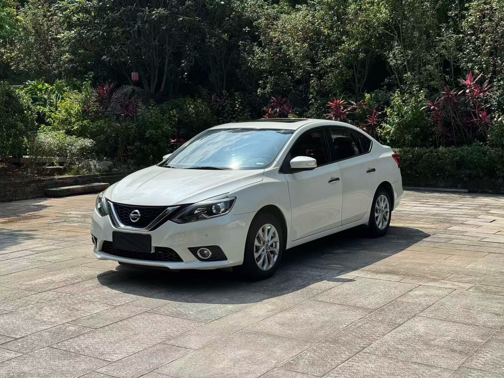 Yiyan 1.6 CVT XE Intelligent Luxury Edition