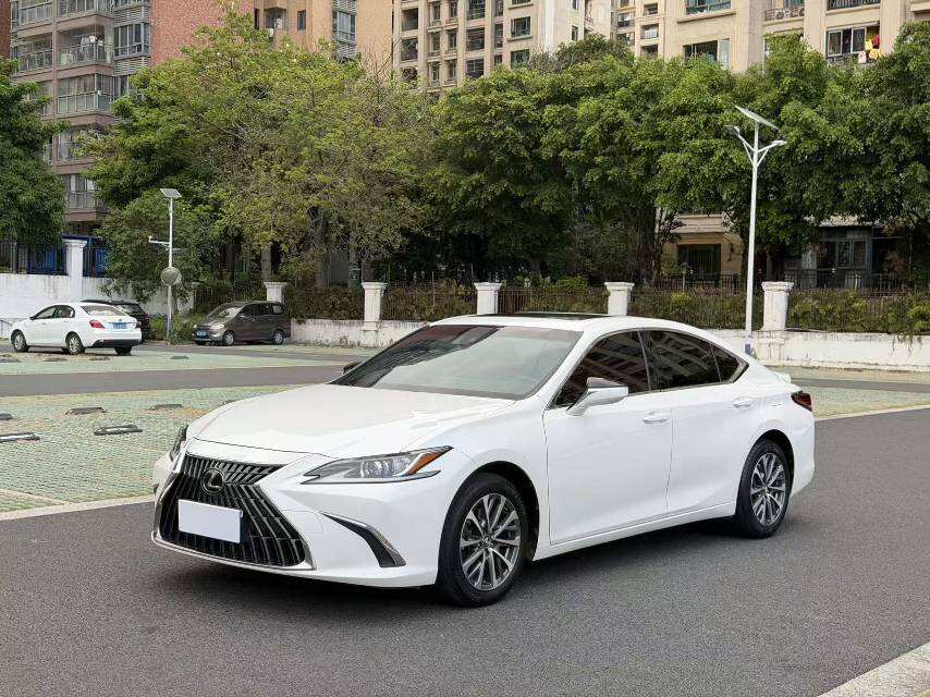 2022 ES200 2.0 CVT Excellence Edition