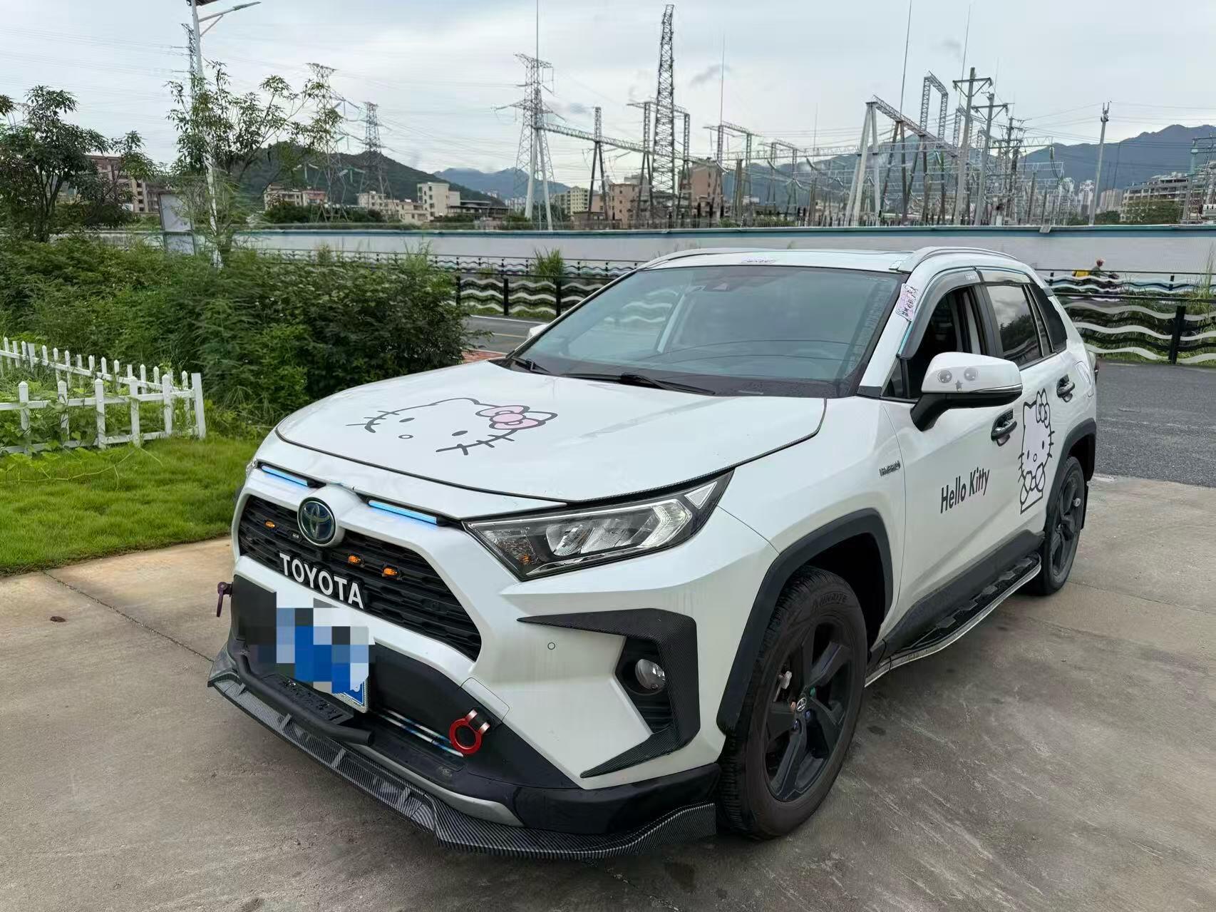 RAV4荣放 插电Hybrid 2.5 E-CVT 4WD精英Plus Edition