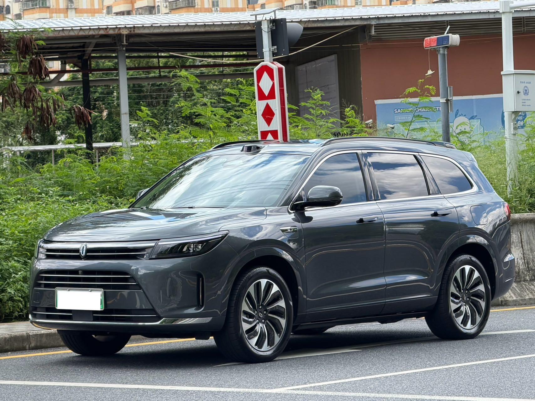 2024问界M7智驾后驱Max Edition 5-Seater