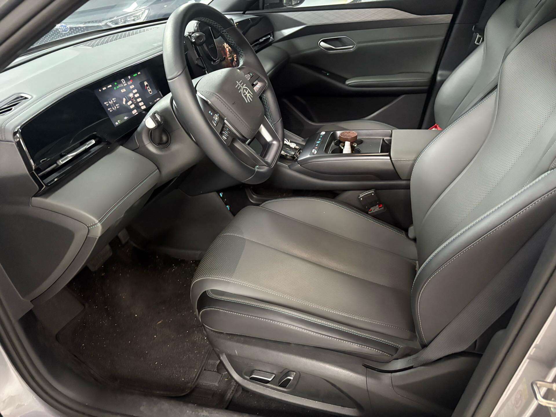 2025 Qin L EV 545 km Beyond Model