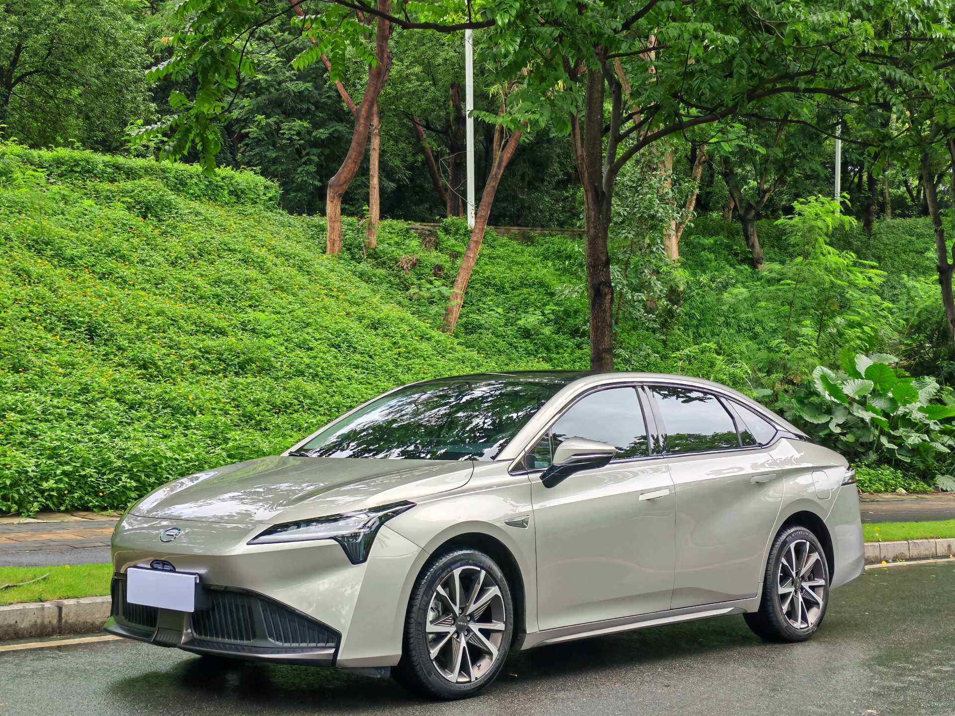 Aion S Plus 60 Smart Leading Edition