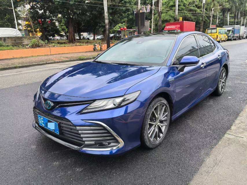 2021 Toyota Camry Hybrid 2.5HQ CVT Top
