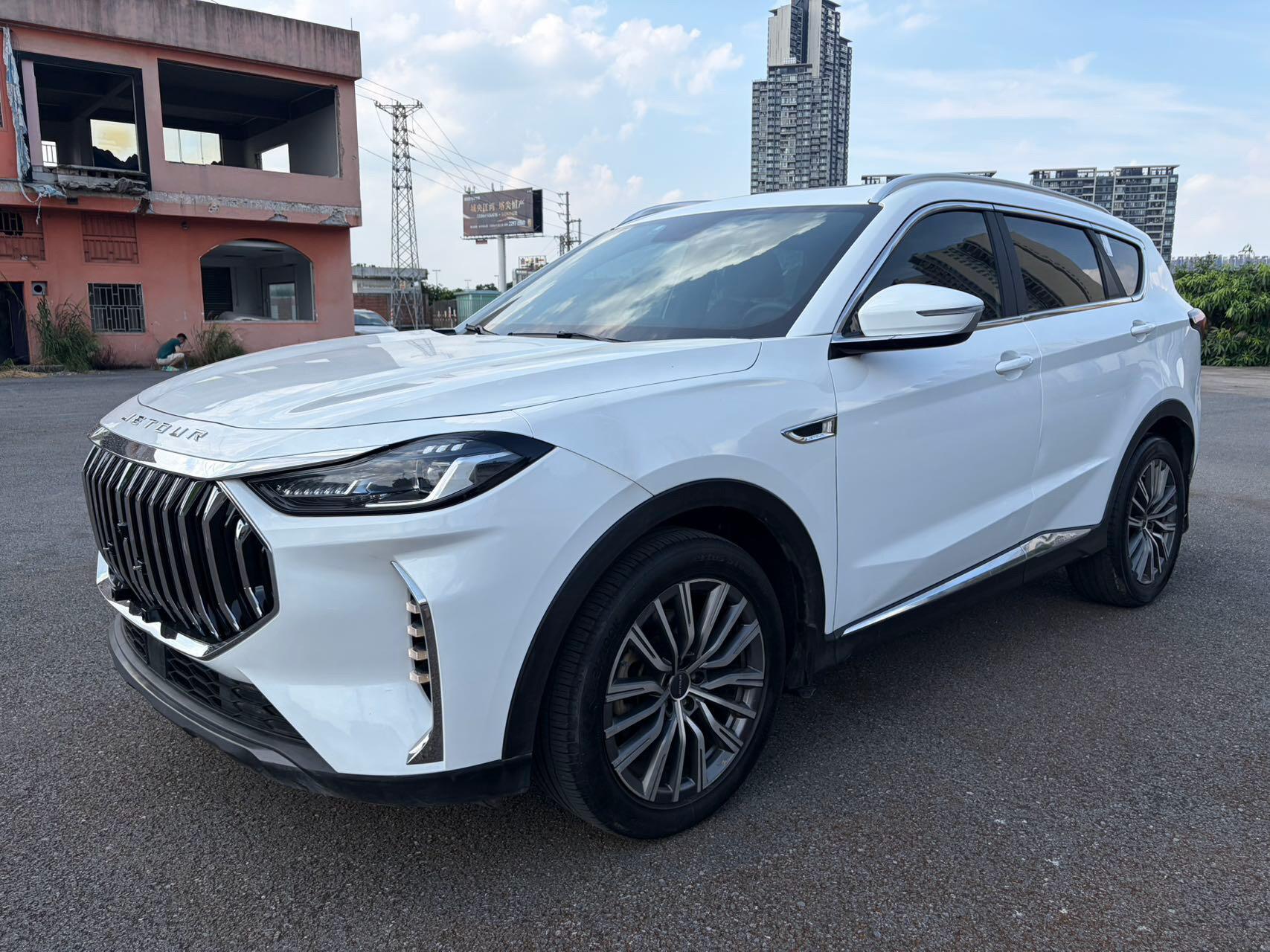 2023 X70 PRO 1.5T Comfort 7-Seater