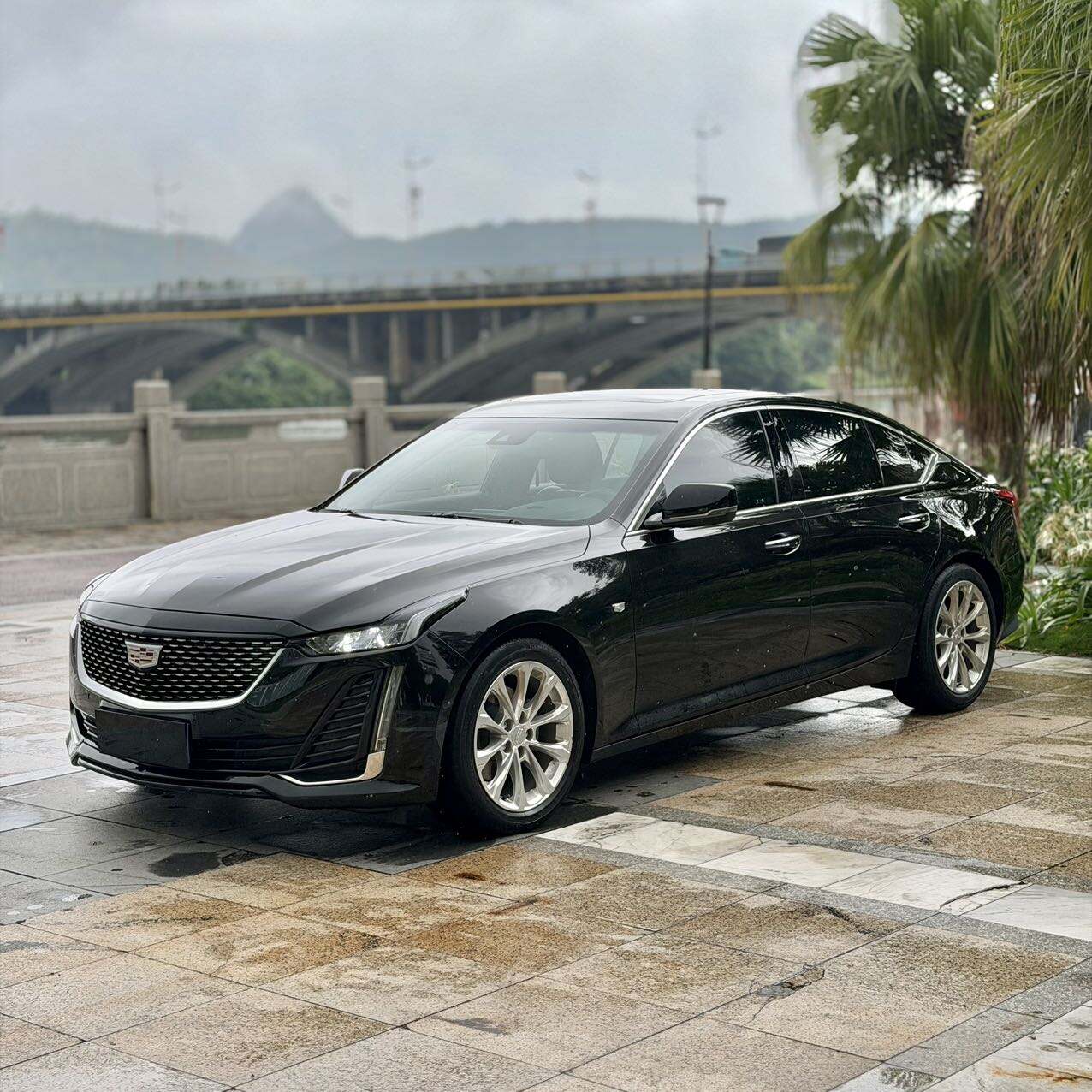 CT5 2.0T 28T Luxury