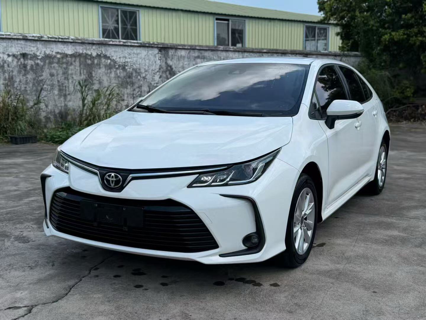 Corolla 1.2T CVT Leading PLUS