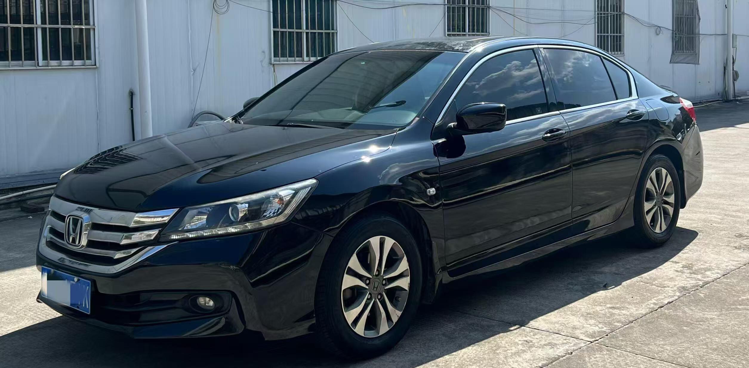 Accord 2.0 CVT EXN Luxury Navigation Edition