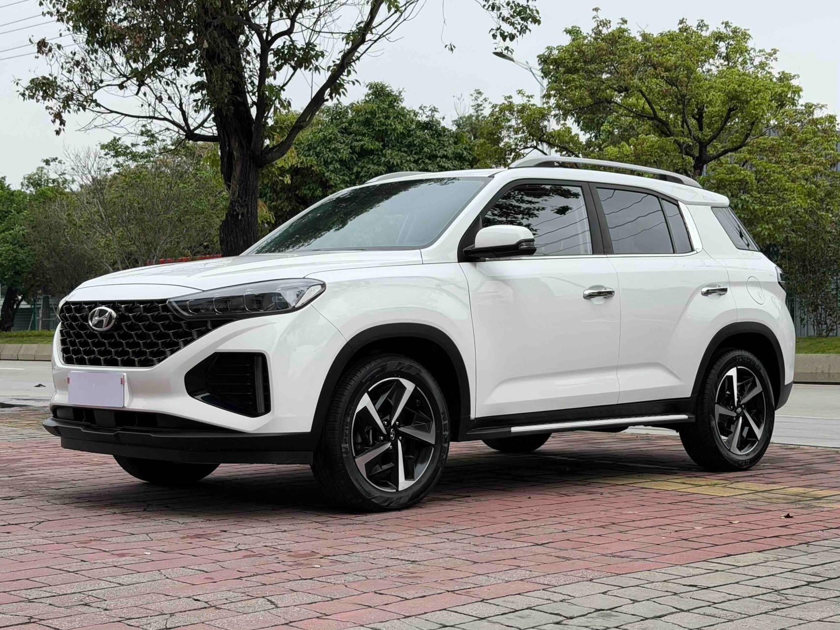 ix35 2.0 GLS 2WD Leading Edition